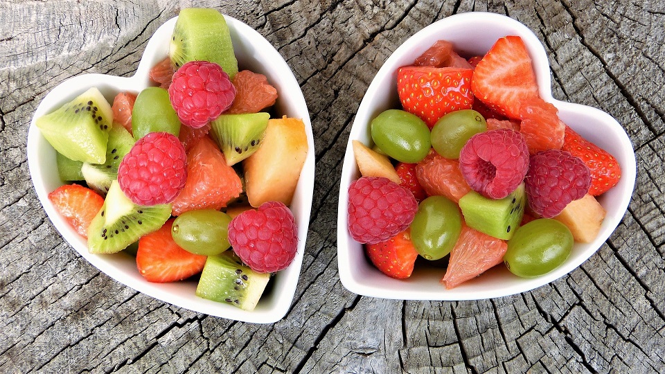 les nutriments sont nombreux dans les fruits