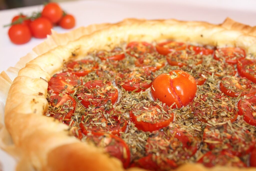 tarte à la moutarde et aux tomates cerises