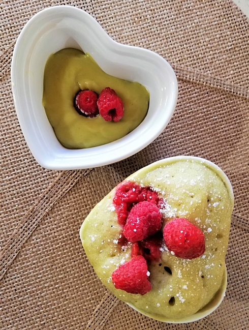 Mug Cake Thé Matcha Frambois