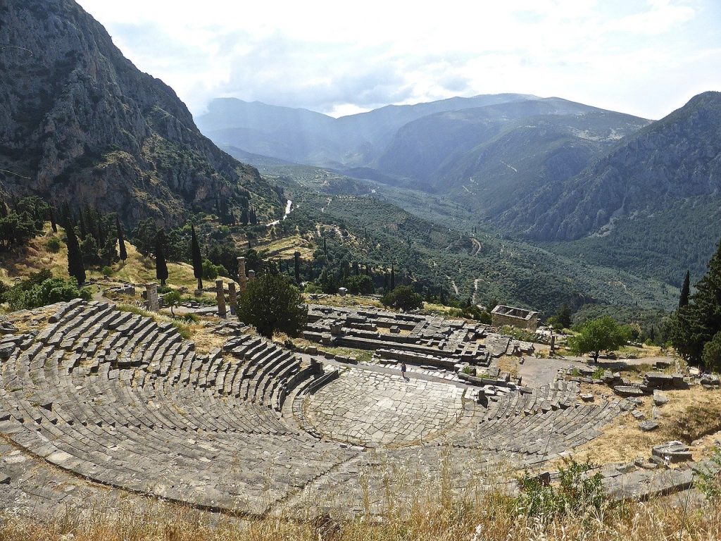 Vue panoramique sur Delphes