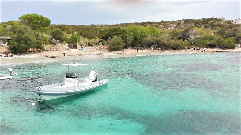 l'archipel de la maddalena, célèbre en Sardaigne