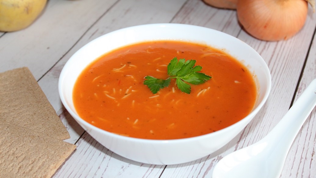 Velouté de tomates aux vermicelles