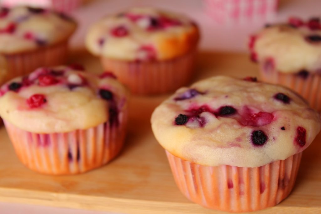 muffins aux fruits rouges vegan et moelleux