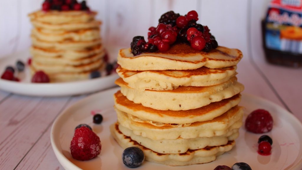 Pancakes Fluffy Vegan — Ultra moelleux ! et 100 végétal — Alexia Tiga