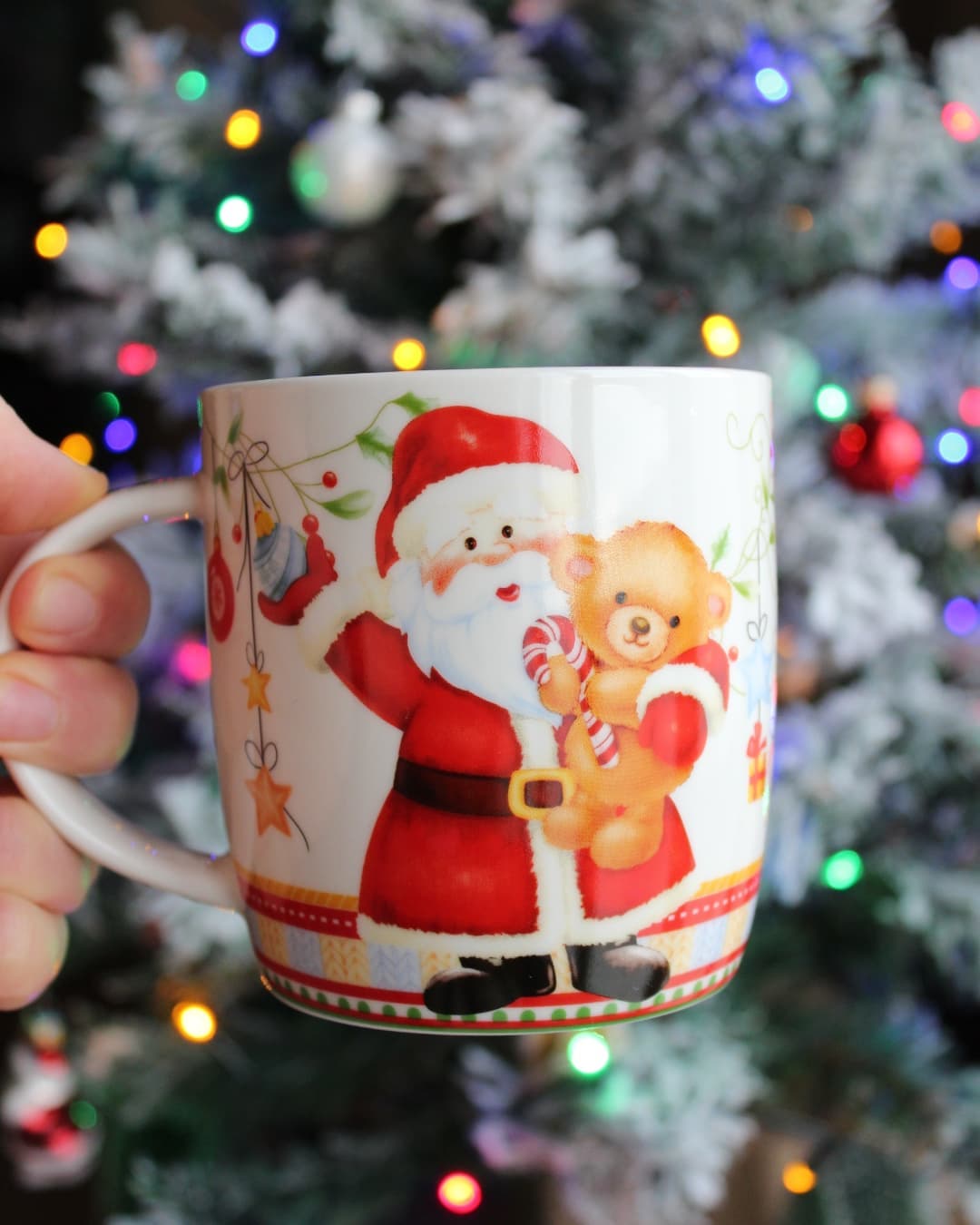 🎅🎄✨ Joyeux Noël !✨🎄🎅

.
.
.
.

#xmas#christmas #christmastime #merrychristmas🎄 #merrychristmas #joyeuxnoel #joyeusefete #bonnoël #fetedenoel #fetedefindannee #papanoel #perenoel #25decembre #blogueusefrancaise #blogueuse #sapindenoel #tassedenoel #decorationnoel #christmastree #love #gouter #buchedenoel #homedecor #designhome #followｍe #partage #cadeaunoel #kdonoel #alexiatiga #meilleurvoeux